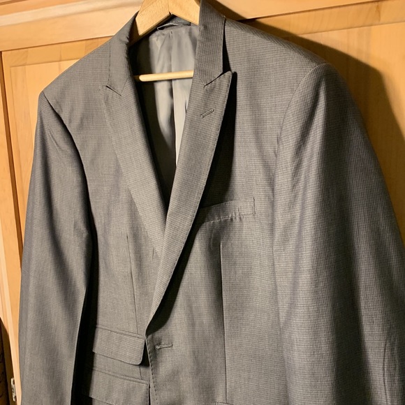 Calvin Klein (40R) - Picture 7 of 16